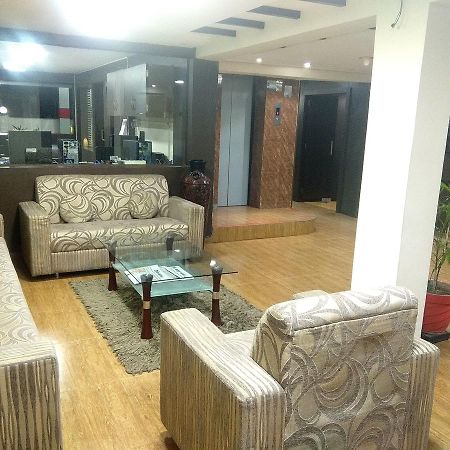 Hotel Royal Regency Bori  Εξωτερικό φωτογραφία