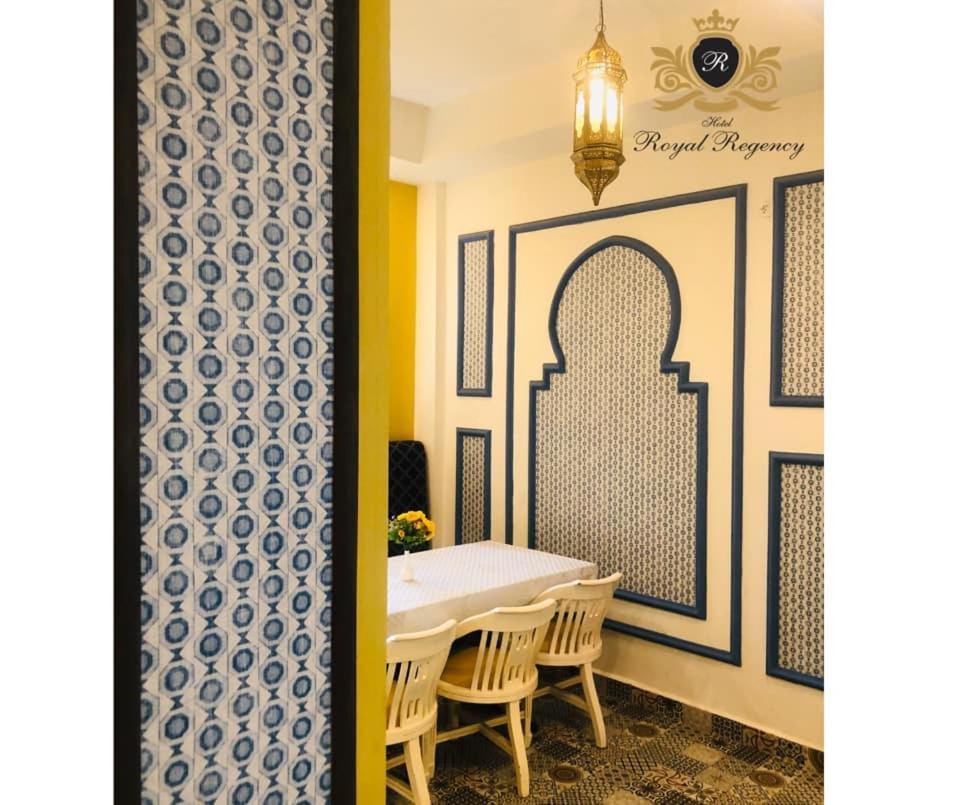 Hotel Royal Regency Bori  Εξωτερικό φωτογραφία
