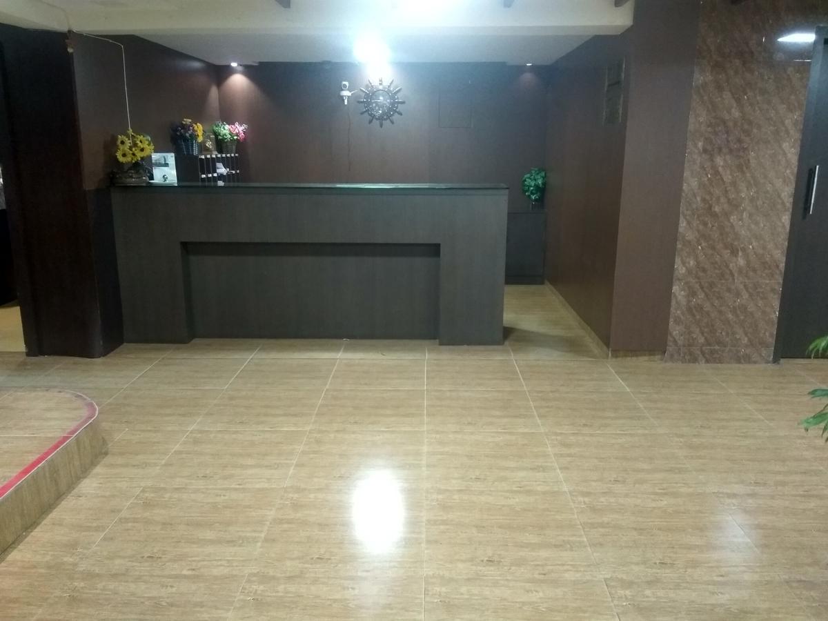 Hotel Royal Regency Bori  Εξωτερικό φωτογραφία