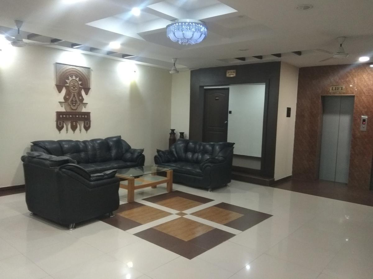 Hotel Royal Regency Bori  Εξωτερικό φωτογραφία