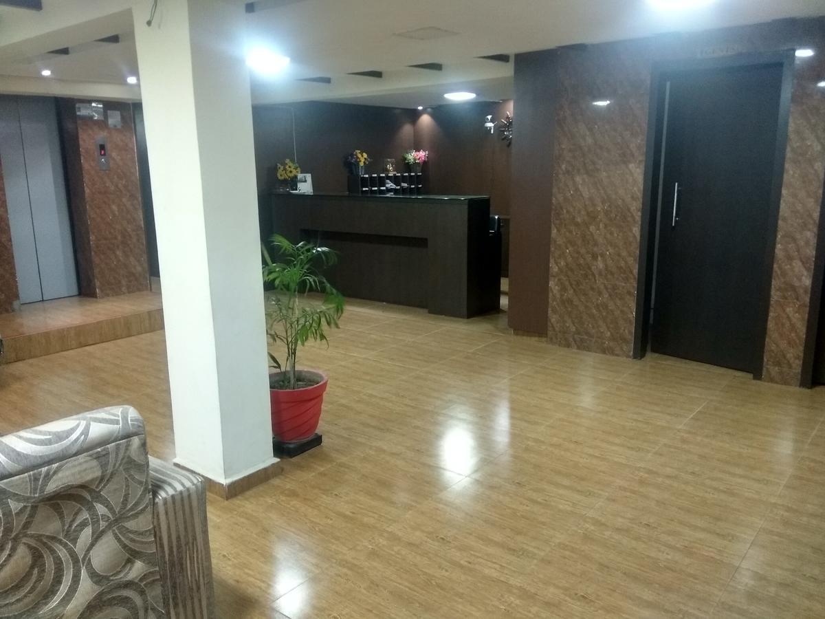 Hotel Royal Regency Bori  Εξωτερικό φωτογραφία