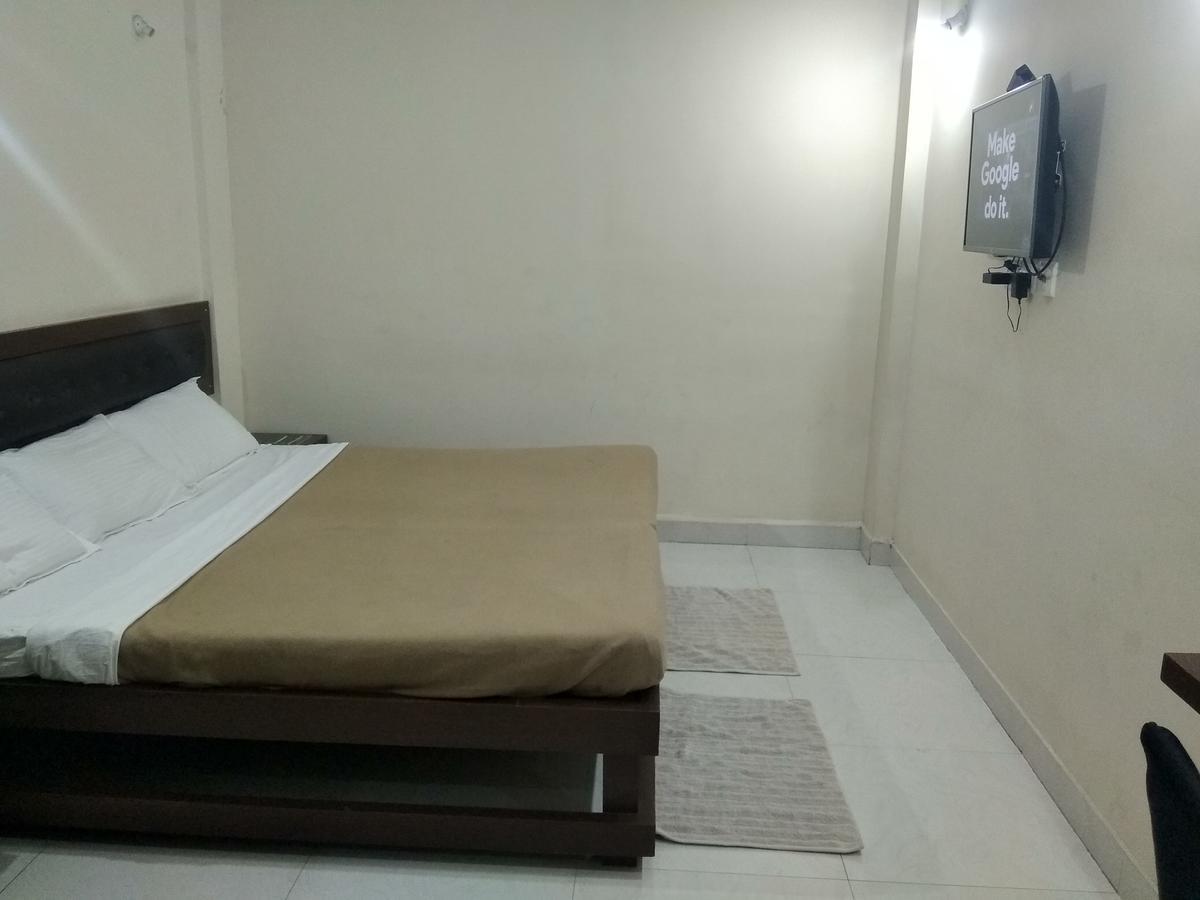Hotel Royal Regency Bori  Εξωτερικό φωτογραφία